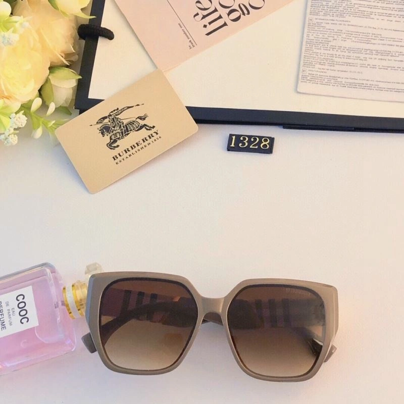 Vibrant Burberry Sunglasses 277216