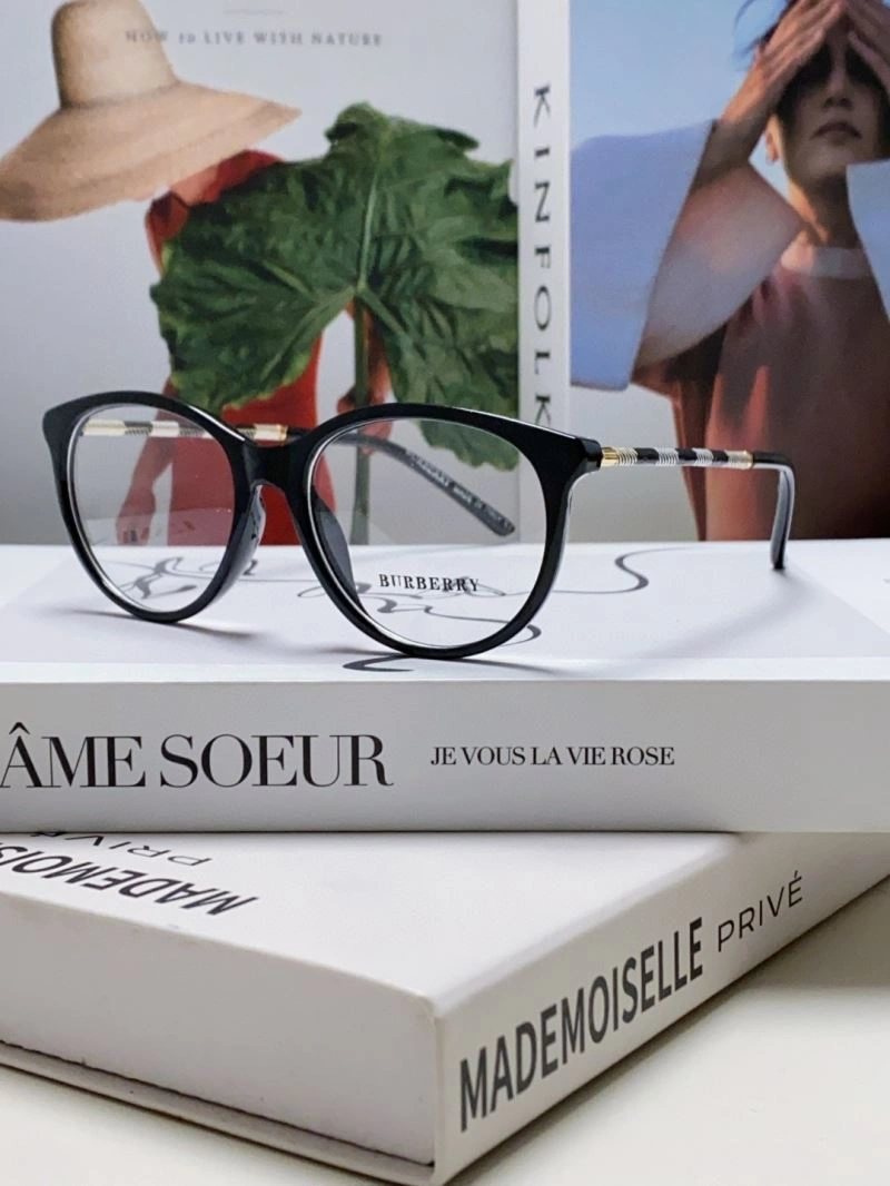 Burberry Sunglasses Unique 277207