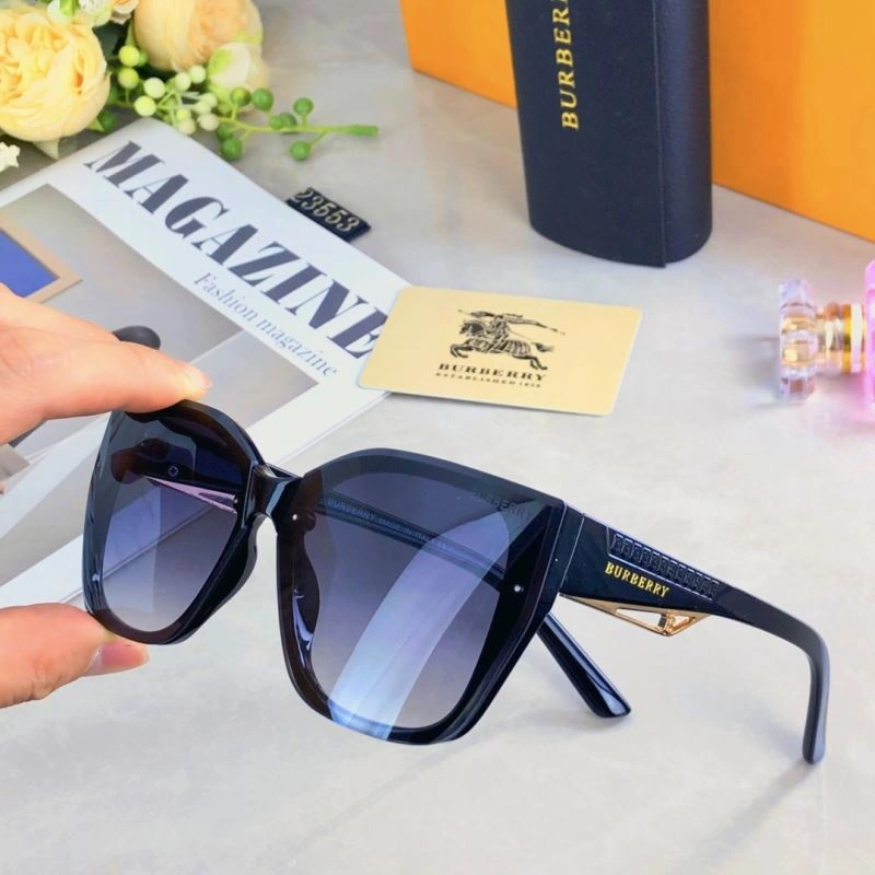 Burberry Sunglasses Durable 277198