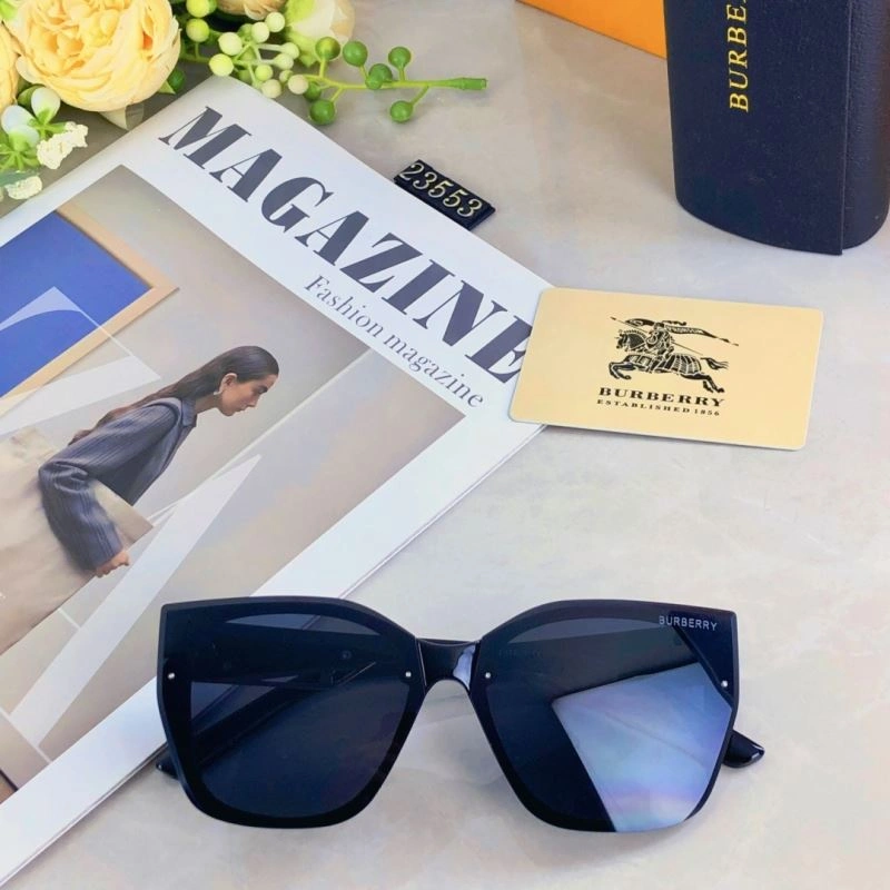 Burberry Sunglasses Durable 277198