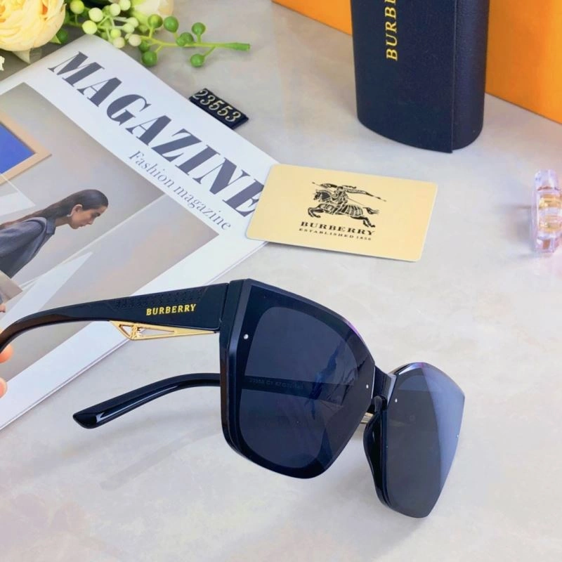 Burberry Sunglasses Durable 277198