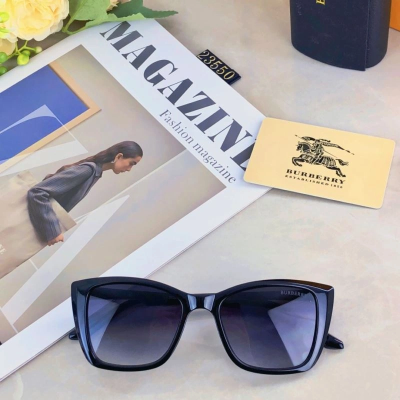Burberry Sunglasses Bold 277197