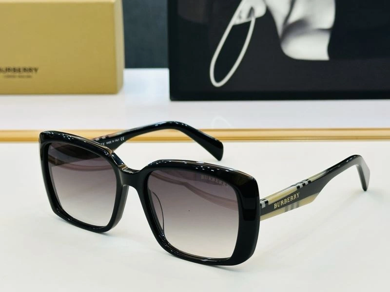 UrbanChic Burberry Sunglasses 277196