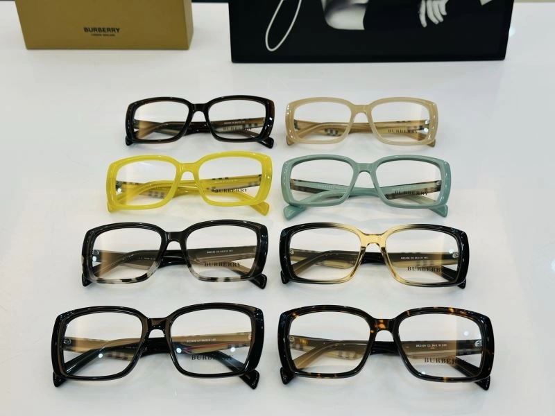 Burberry Sunglasses Breathable 277192