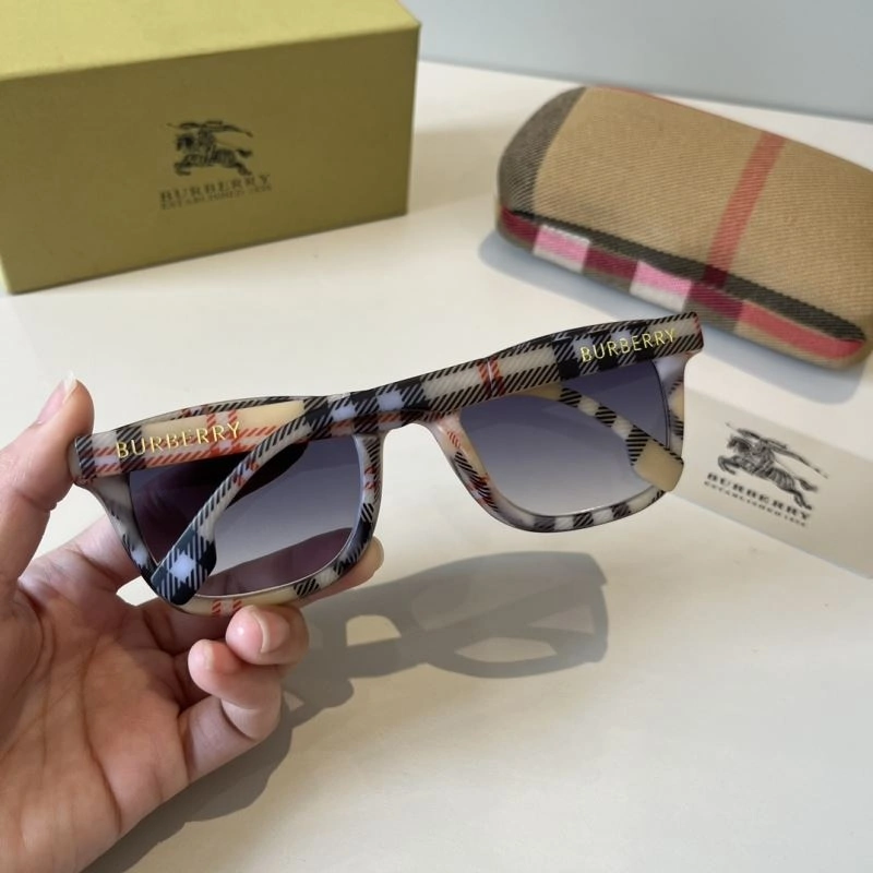 Burberry Sunglasses Thermal 277190