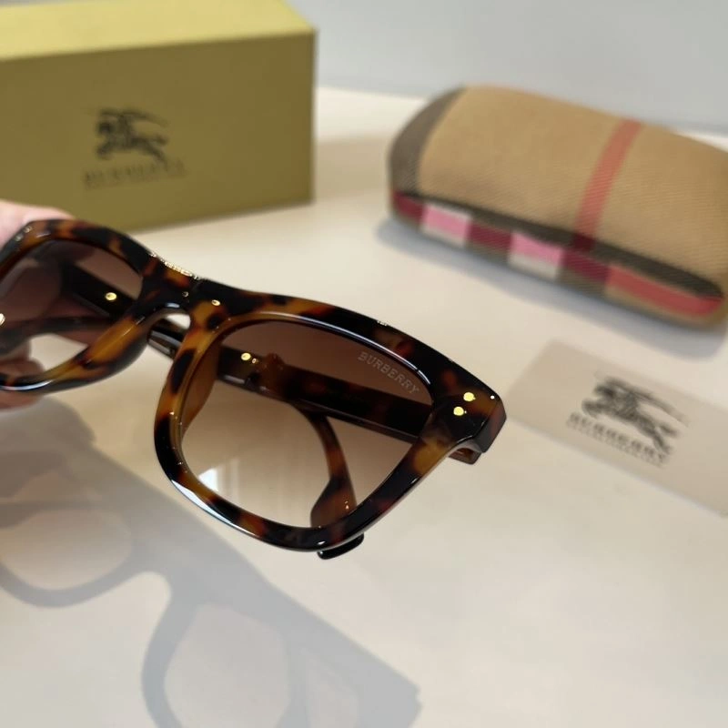 Stylish Burberry Sunglasses 277176