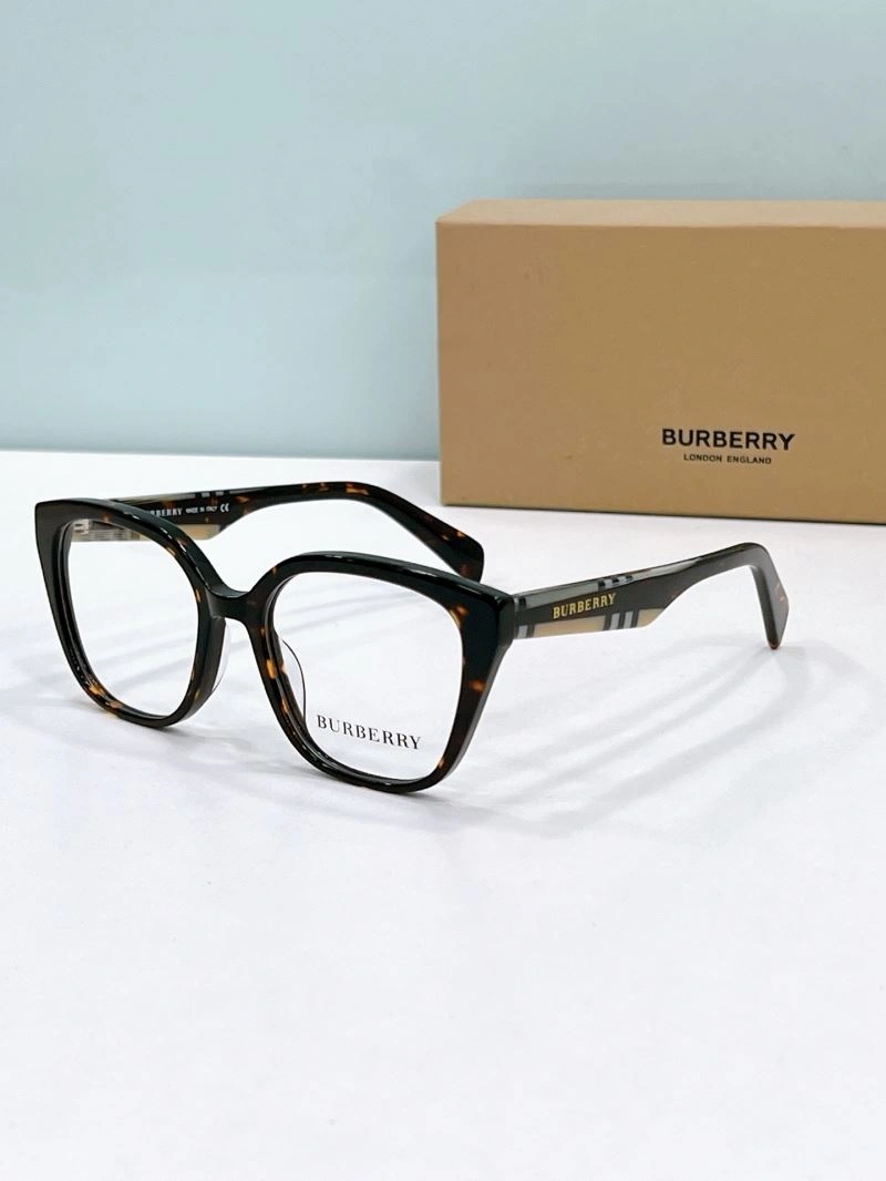 Burberry Sunglasses UrbanStyle 277226