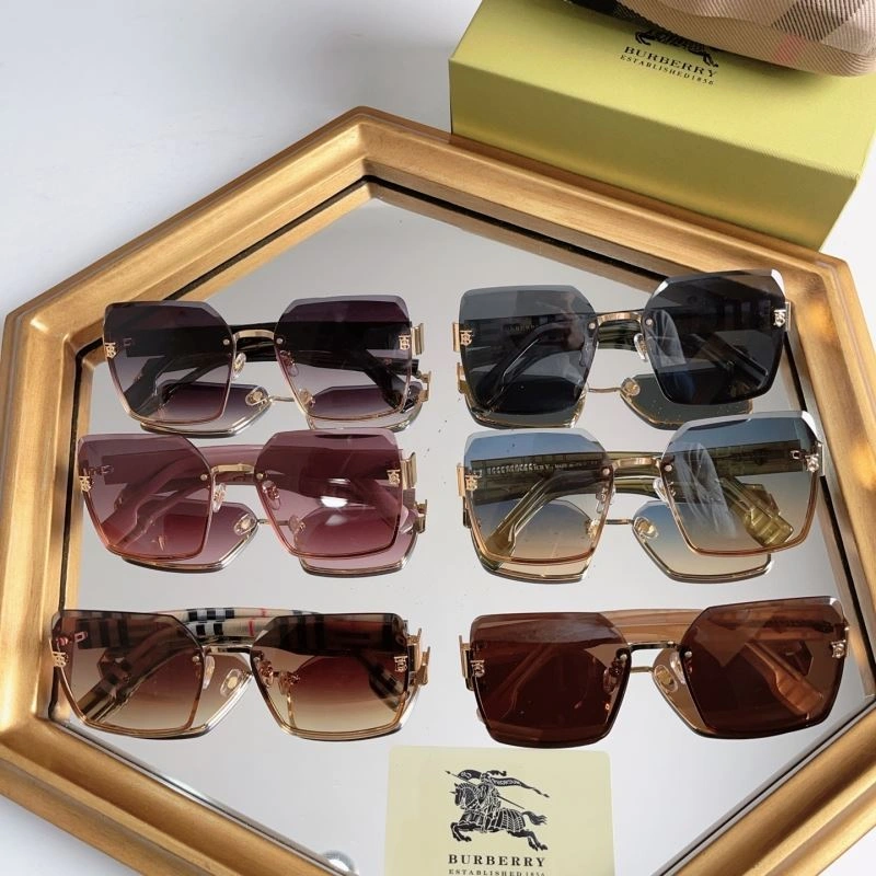 Colorful Burberry Sunglasses 277228