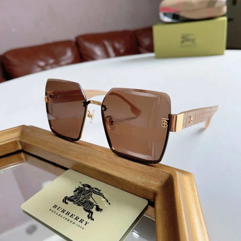 Colorful Burberry Sunglasses 277228