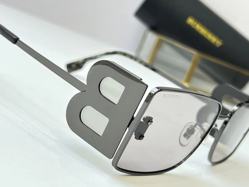 TimelessDesign Burberry Sunglasses 277231