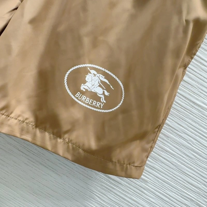 Burberry Sunscreen Jacket Versatile 99220