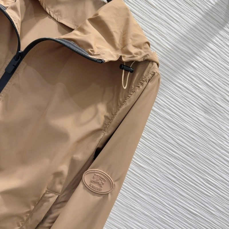 Burberry Sunscreen Jacket Versatile 99220