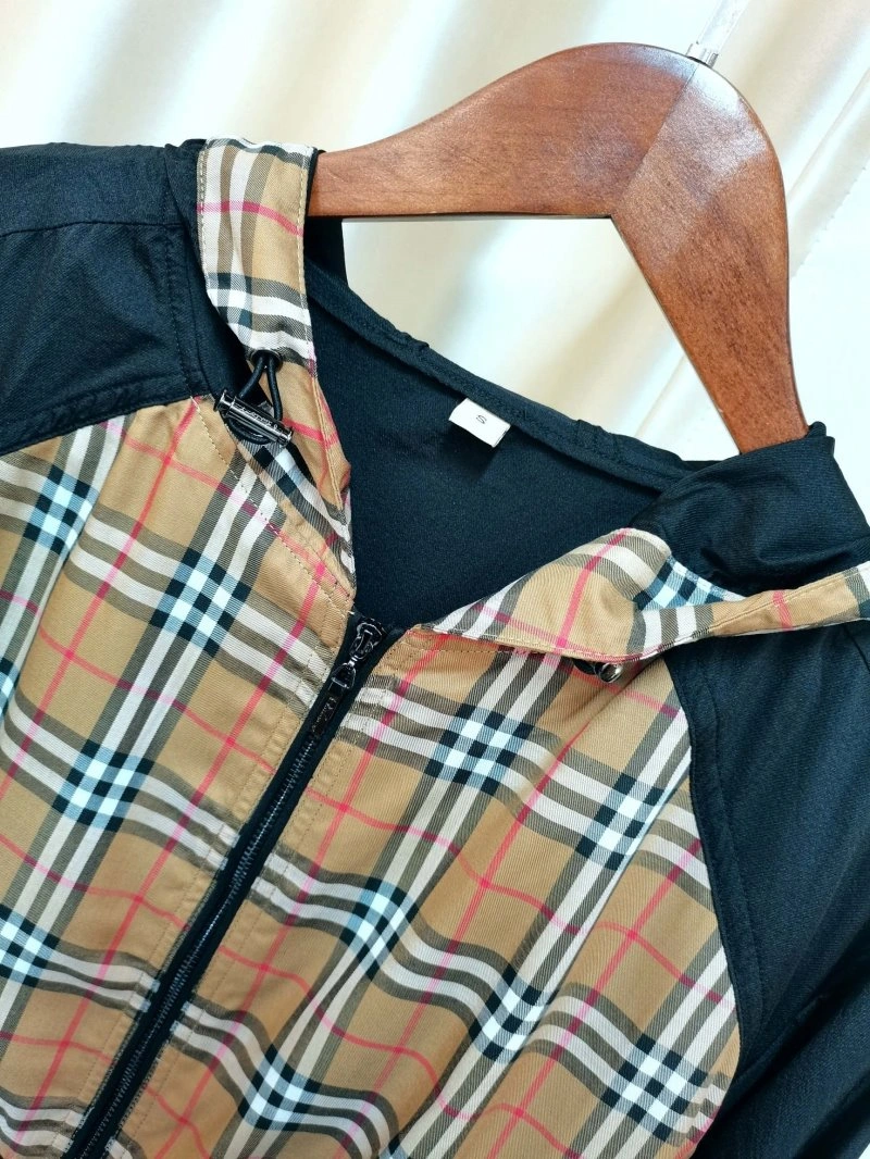 SportInspired Burberry Sunscreen Jacket 99297