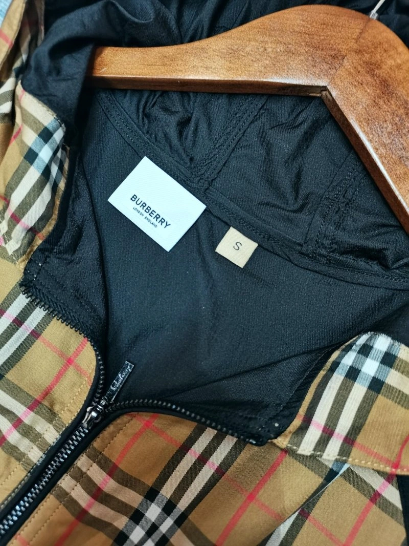 SportInspired Burberry Sunscreen Jacket 99297