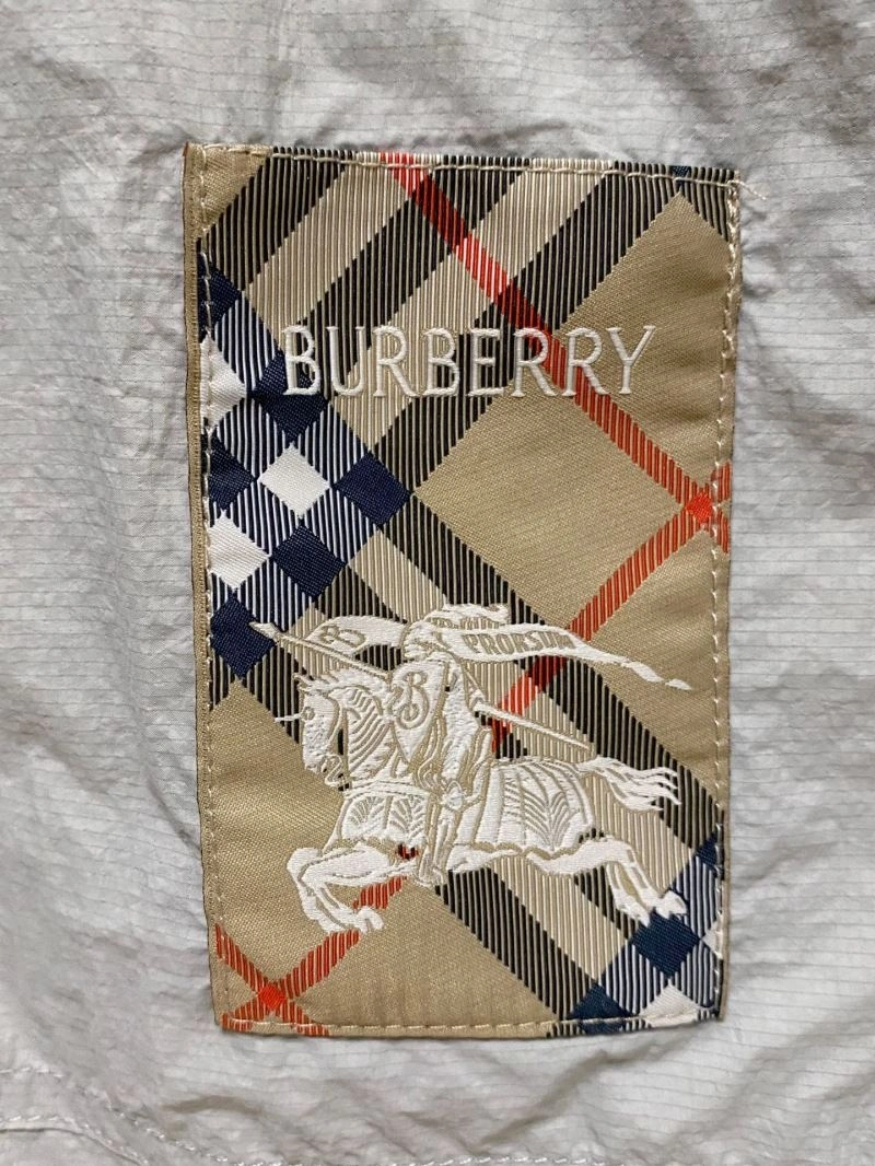 Burberry Sunscreen Jacket Practical 101149