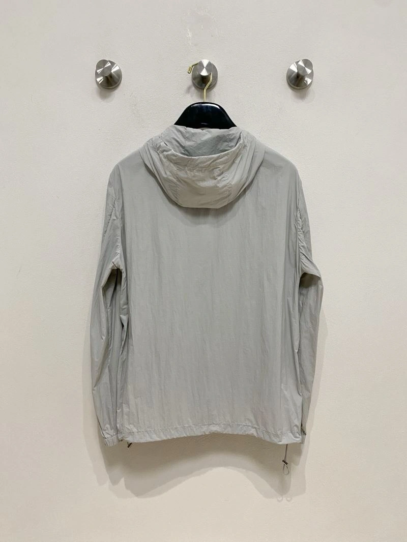 Burberry Sunscreen Jacket Practical 101149