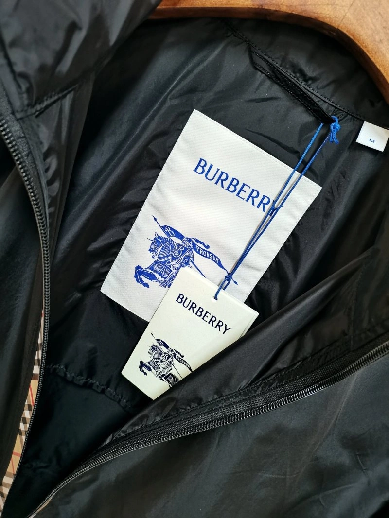 Burberry Sunscreen Jacket Fashionable 99231