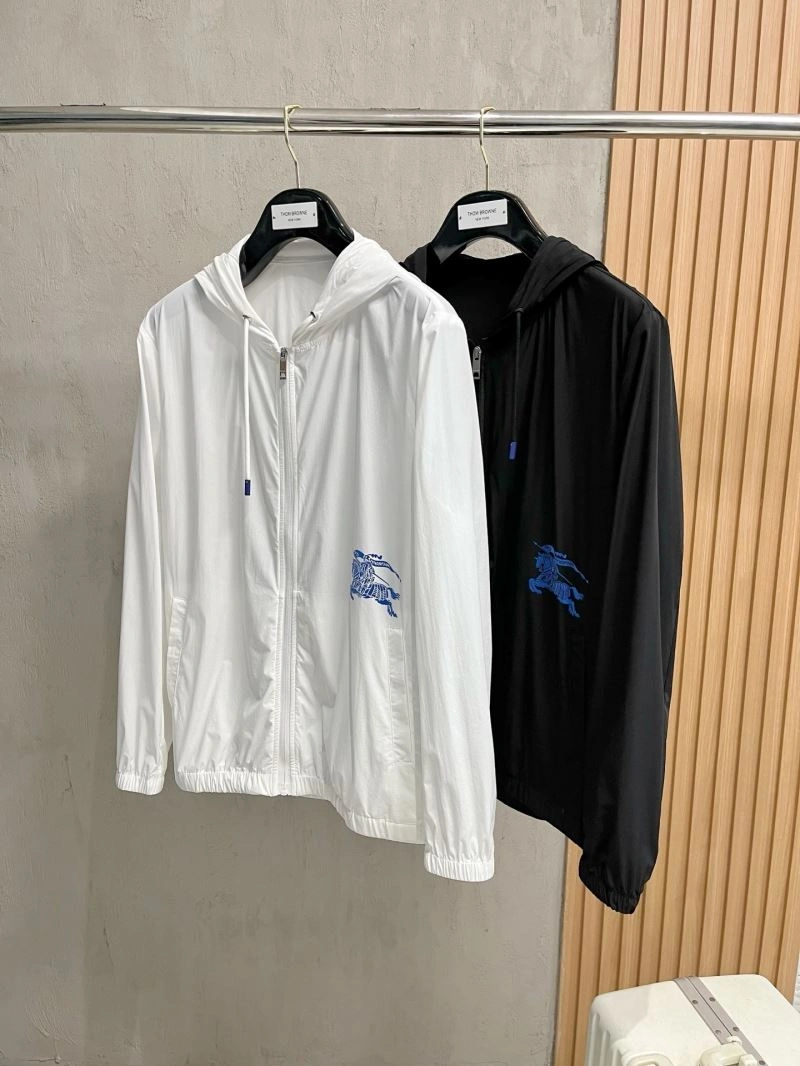 Colorful Burberry Sunscreen Jacket 100619