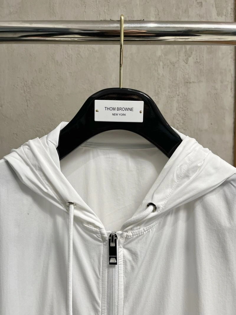 Colorful Burberry Sunscreen Jacket 100619