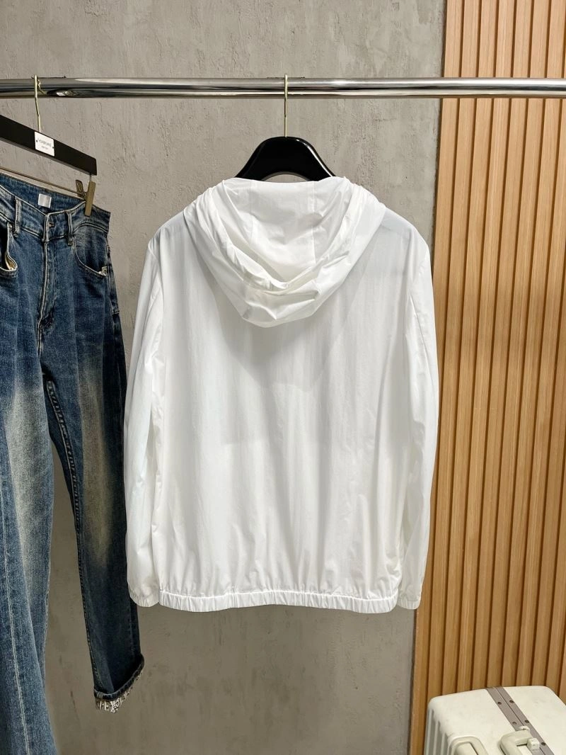 Colorful Burberry Sunscreen Jacket 100619