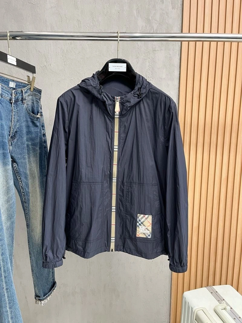 Burberry Sunscreen Jacket Supportive 100620