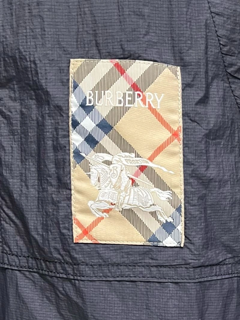 Burberry Sunscreen Jacket Supportive 100620