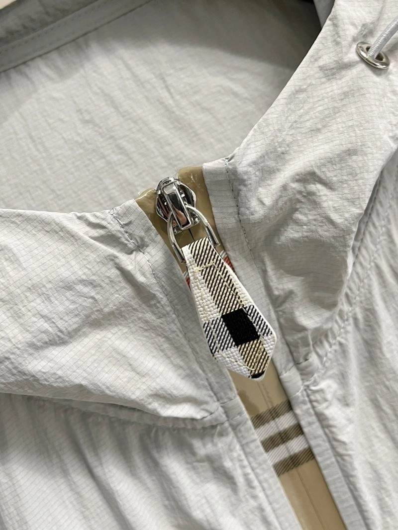 Burberry Sunscreen Jacket Durable 100622
