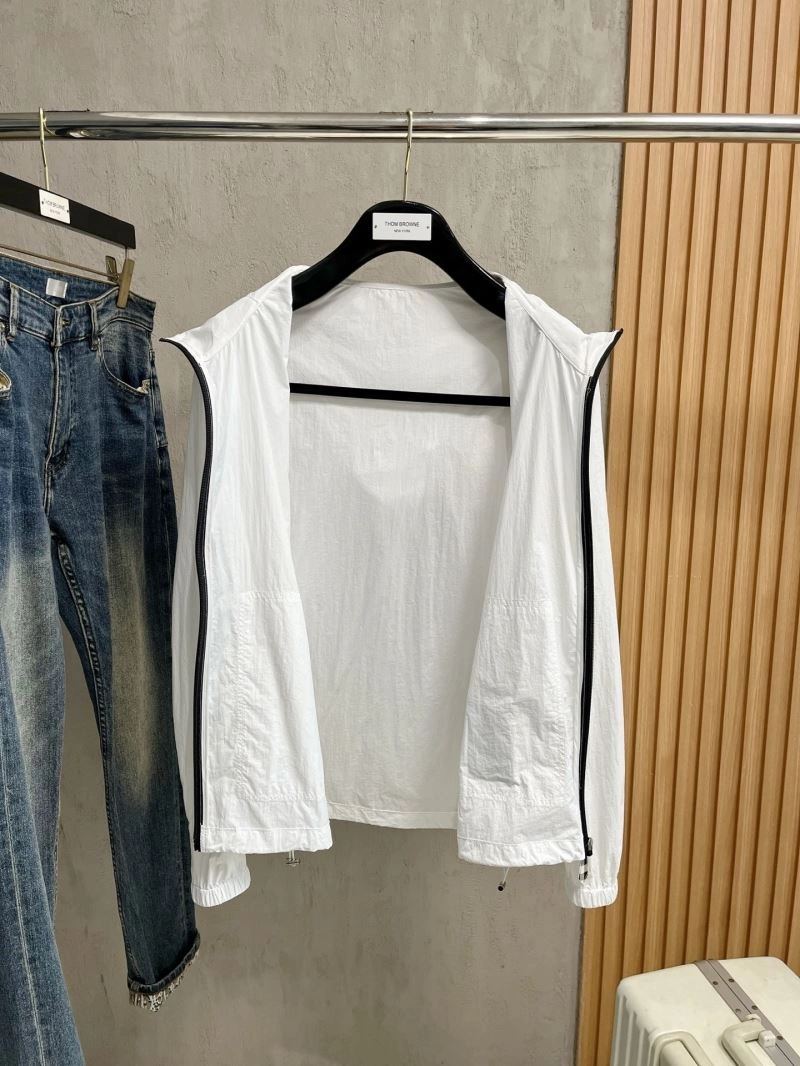 Durable Burberry Sunscreen Jacket 100618