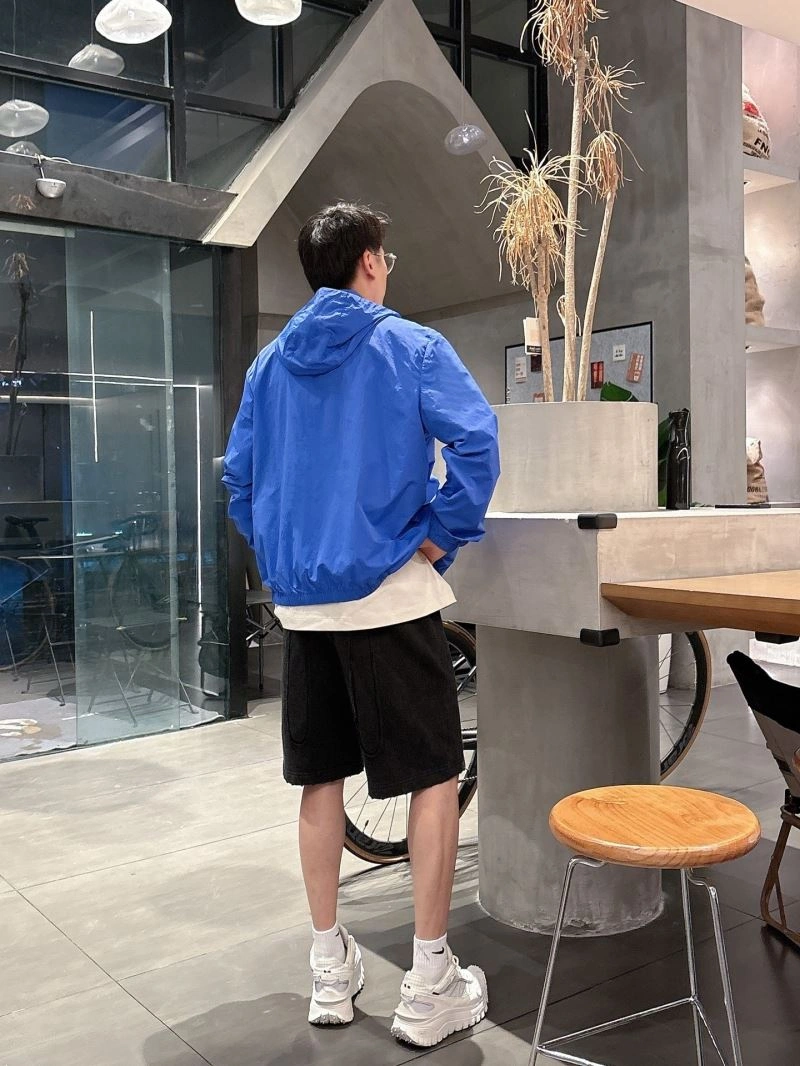 FreshLook Burberry Sunscreen Jacket 100121