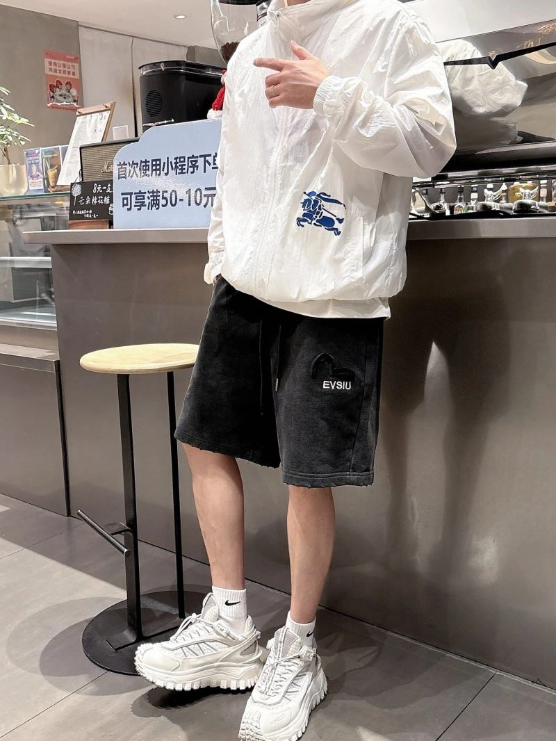 Neat Burberry Sunscreen Jacket 100118