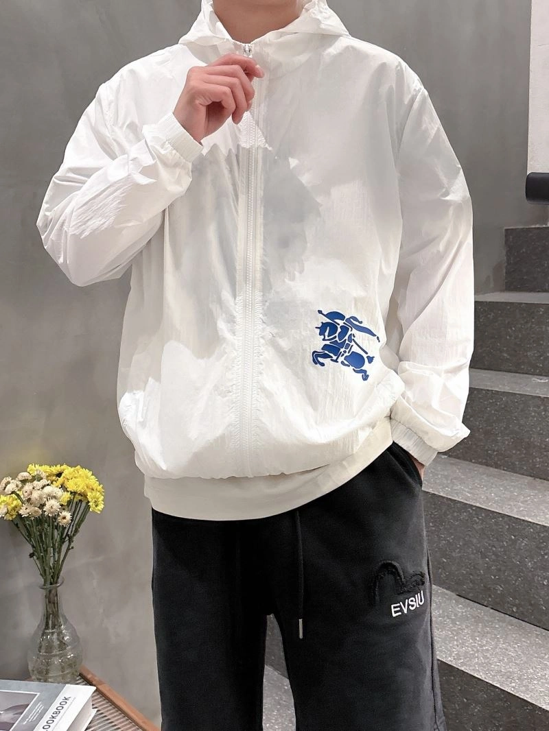 Neat Burberry Sunscreen Jacket 100118