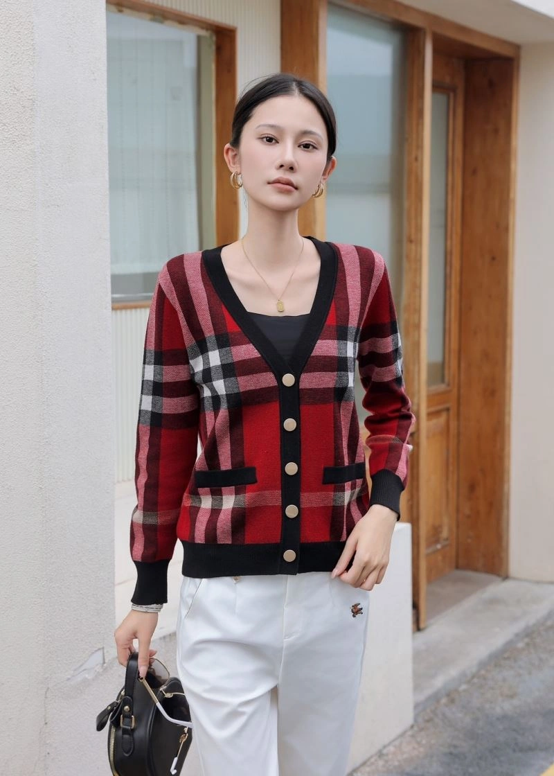 SunProtective Burberry Sweaters 103533