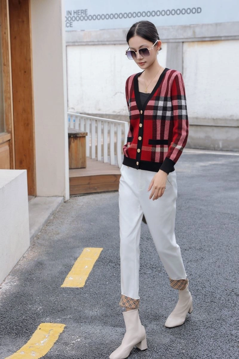 SunProtective Burberry Sweaters 103533