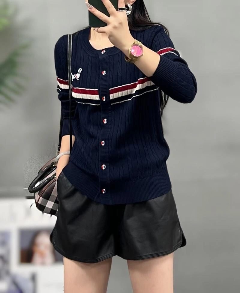 Versatile Burberry Sweaters 103514
