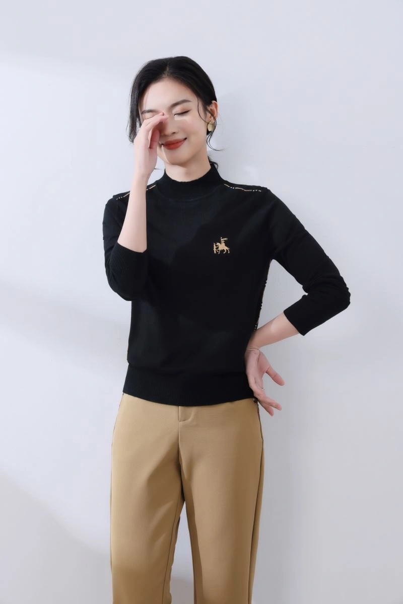 Burberry Sweaters Youthful 103538