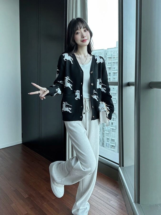 Modern Burberry Sweaters 103531