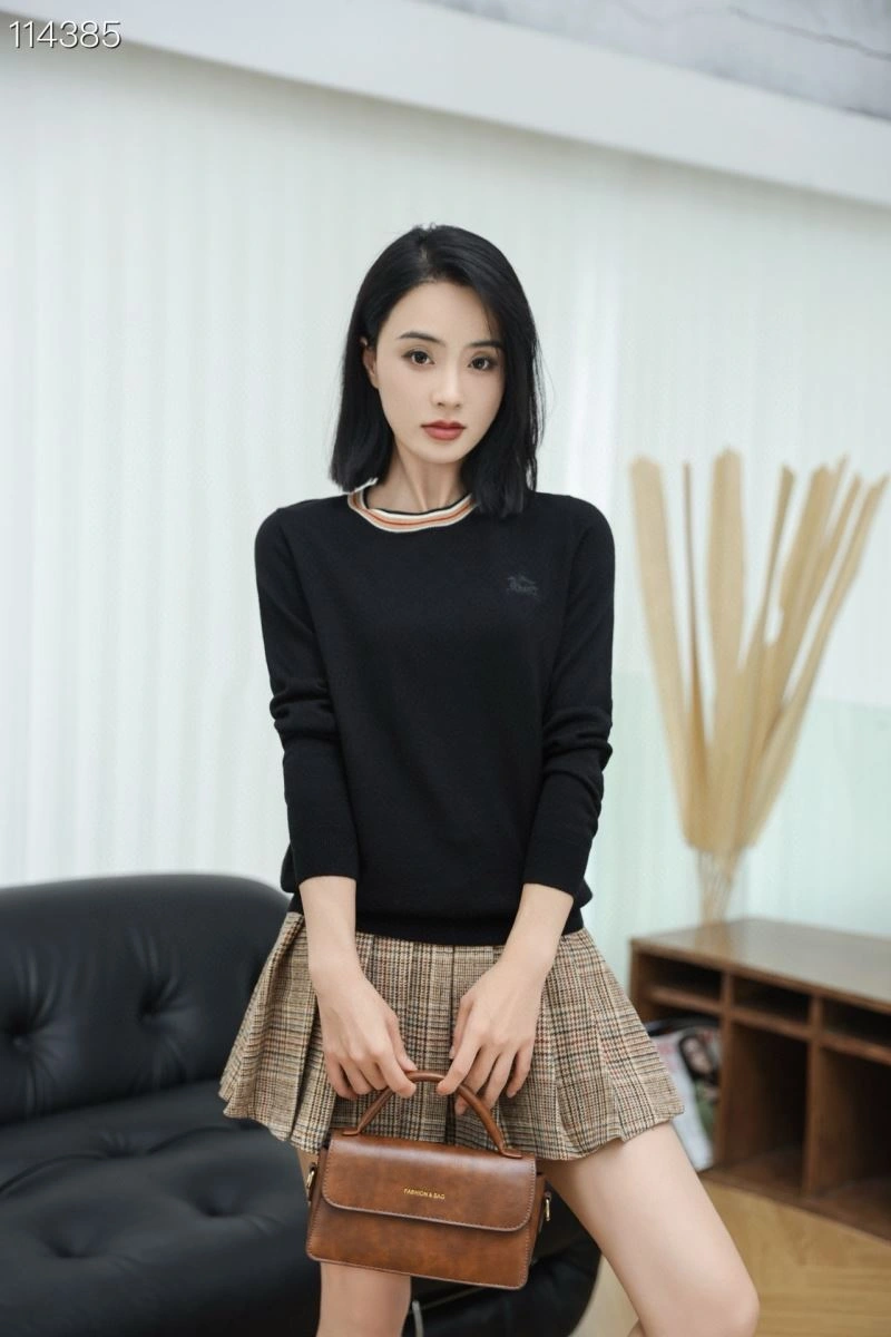 WaterResistant Burberry Sweaters 103528