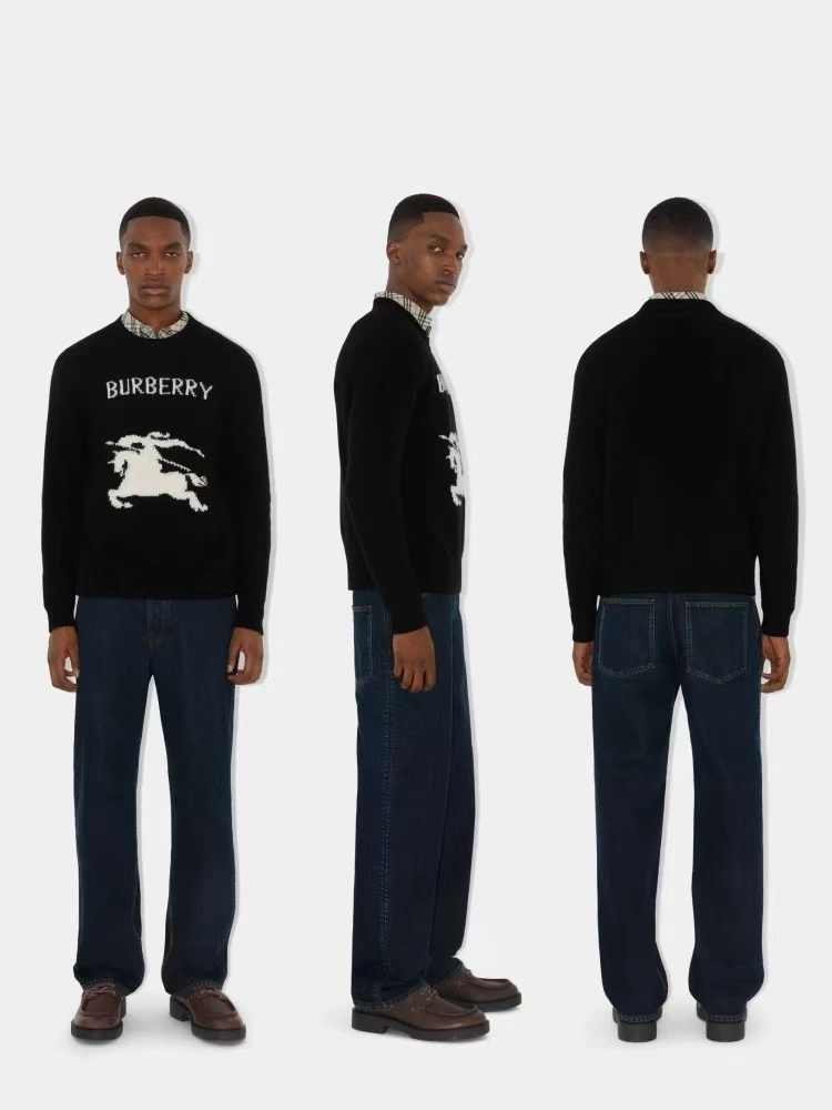 ComfortFit Burberry Sweaters 105795