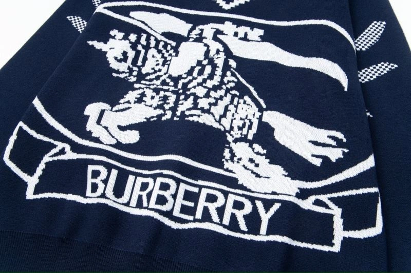 Bright Burberry Sweaters 103019