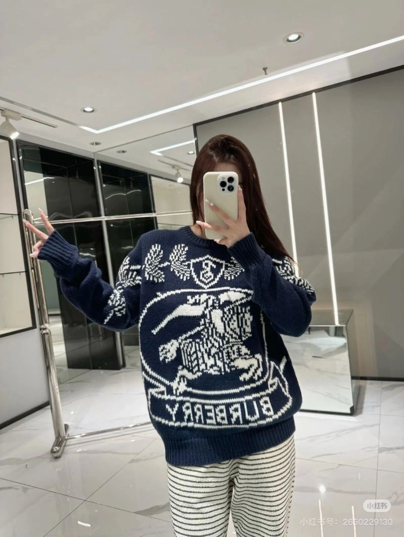 Bright Burberry Sweaters 103019