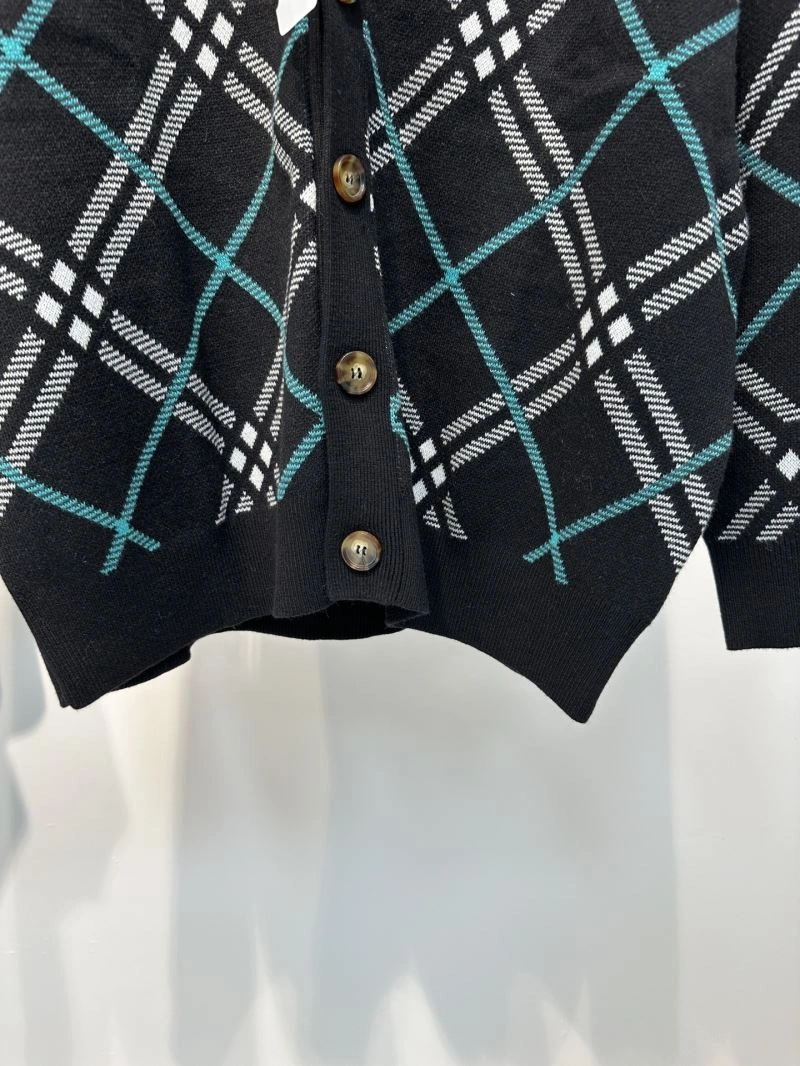 Versatile Burberry Sweaters 105398