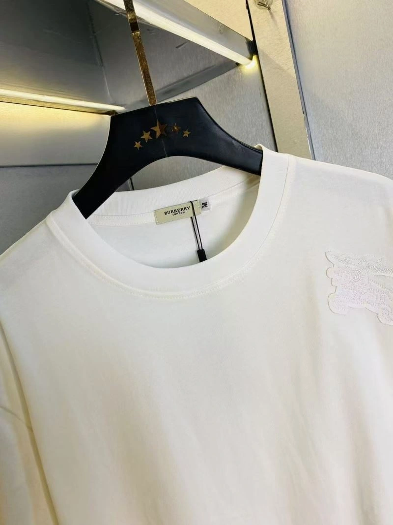 Sustainable Burberry T-Shirts 105842