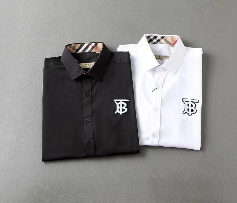Burberry T-Shirts Versatile 99444