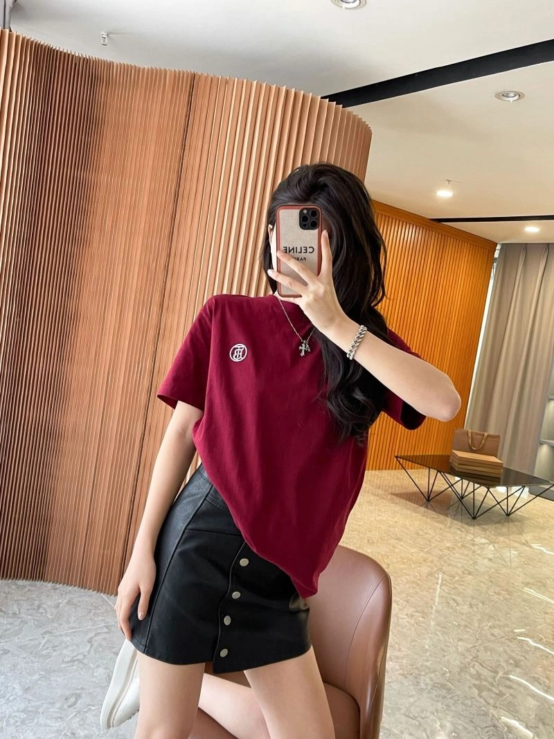 Unisex Burberry T-Shirts 103474