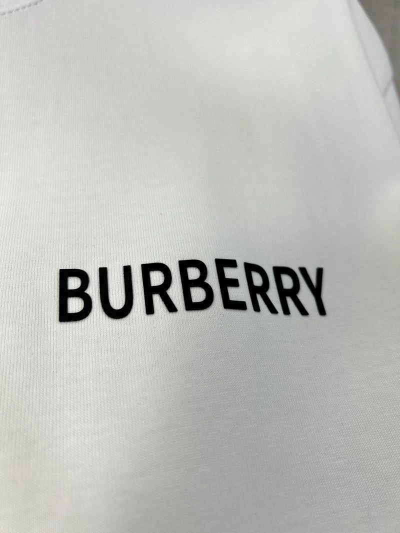 Burberry T-Shirts Lightweight 103445