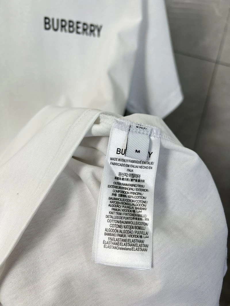Burberry T-Shirts Lightweight 103445