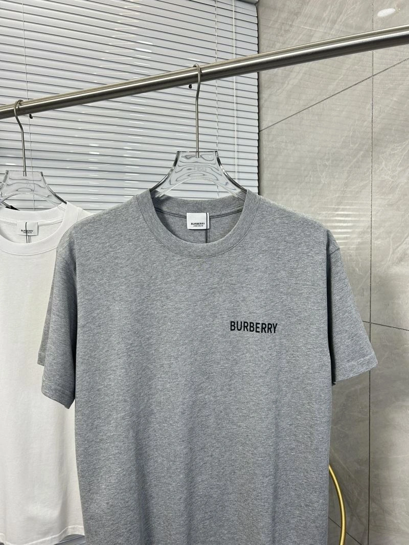 Seasonal Burberry T-Shirts 103444