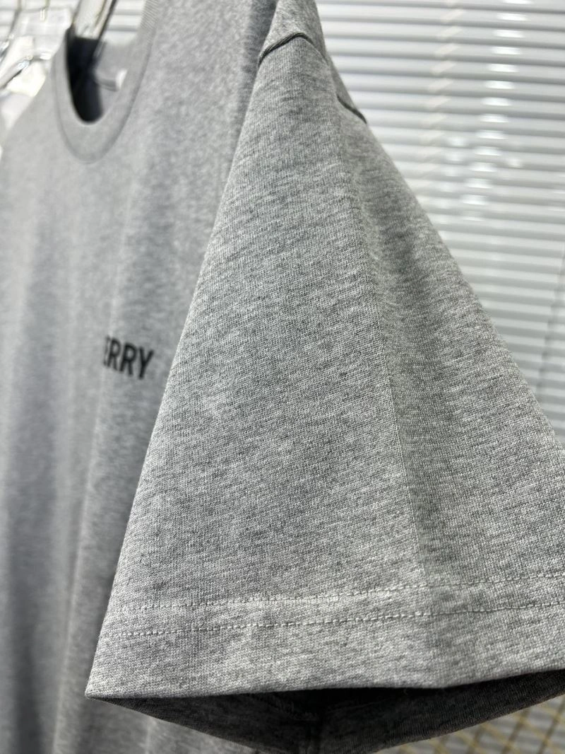 Seasonal Burberry T-Shirts 103444
