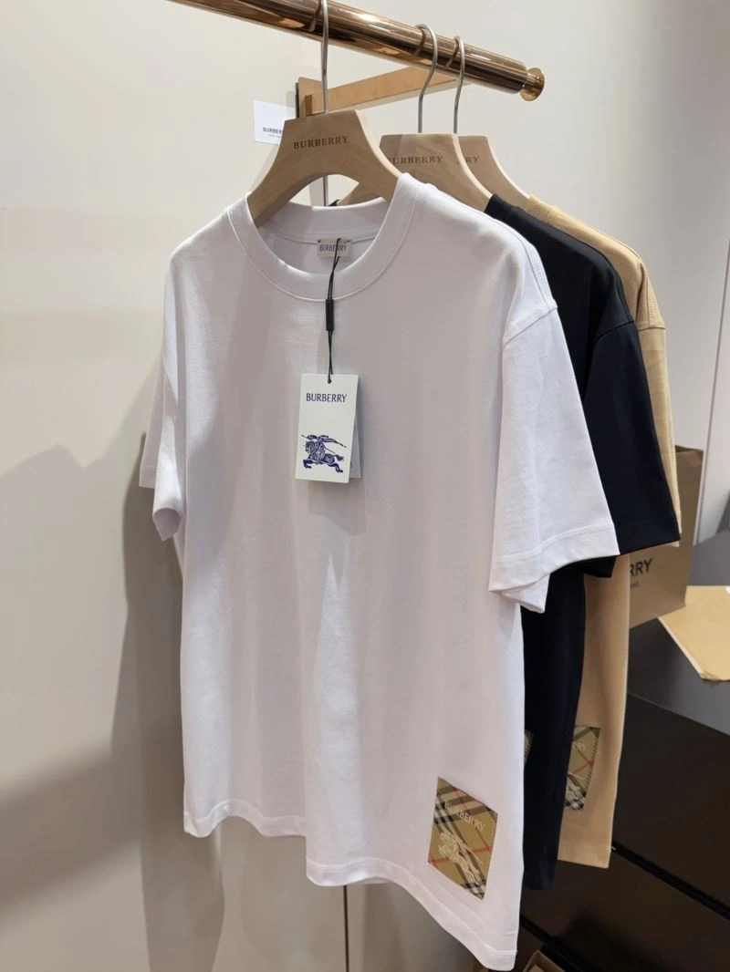 Burberry T-Shirts Sporty 103469