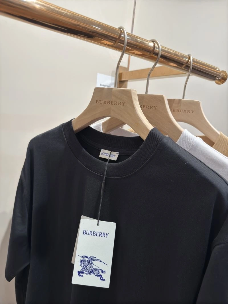 Burberry T-Shirts Sporty 103469